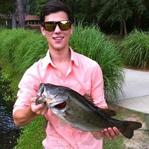 Meet your Posher, Ethan